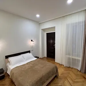  Апартаменты Cosy In Centre